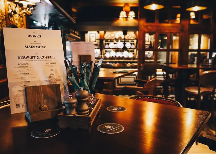 The - The Collection Group Mini-hôtel