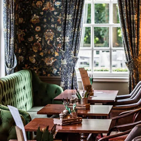 The - The Collection Group Inn 3*