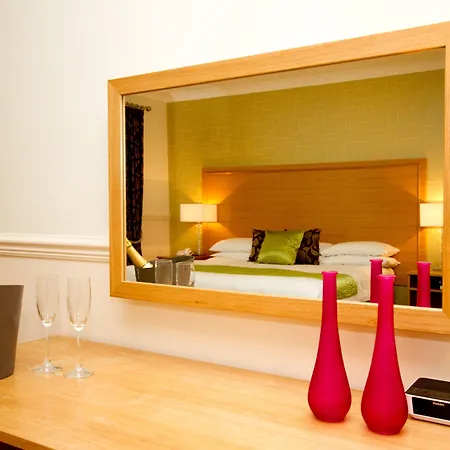 The - The Collection Group Inn